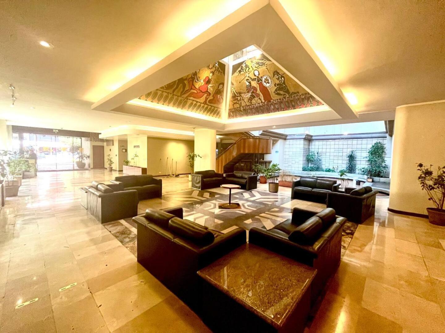 1420 Lujosa Habitacion - Hotel Akros กีโต ภายนอก รูปภาพ